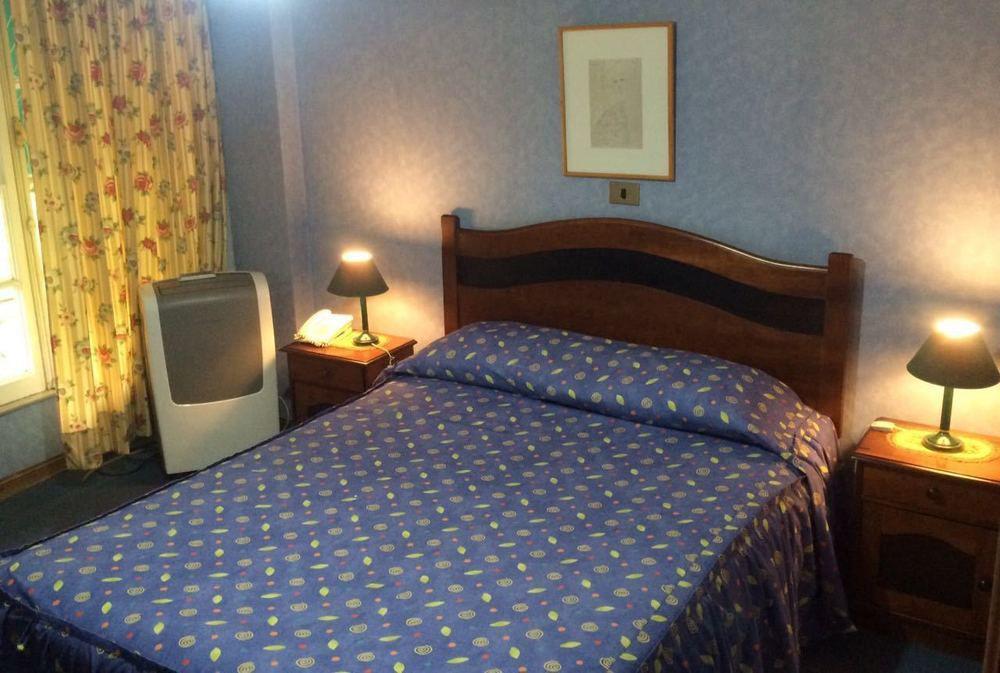 Hotel Foresta Сантяго Екстериор снимка
